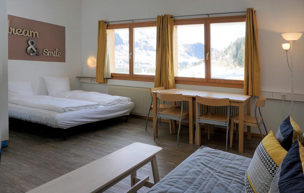 Shima-Davos Bed & Breakfast Dış mekan fotoğraf